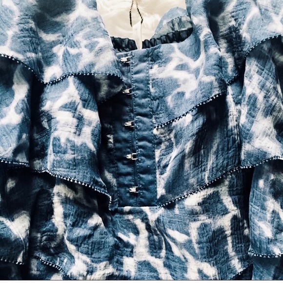 7 for all Mankind Top. NWT - Picture 2 of 2